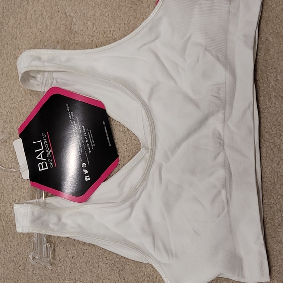 Bali white wireless bralette - Picture 6 of 6